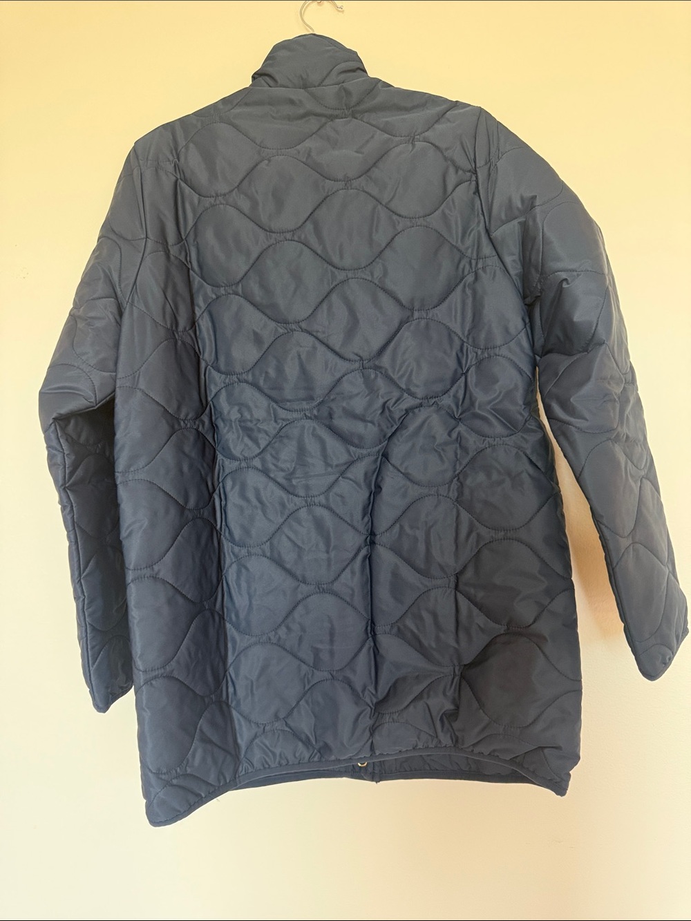 NWOT Quince Featherless Quilted Long Puffer Jacket - Admiral/Navy - Medium (344) - Picture 6 of 13